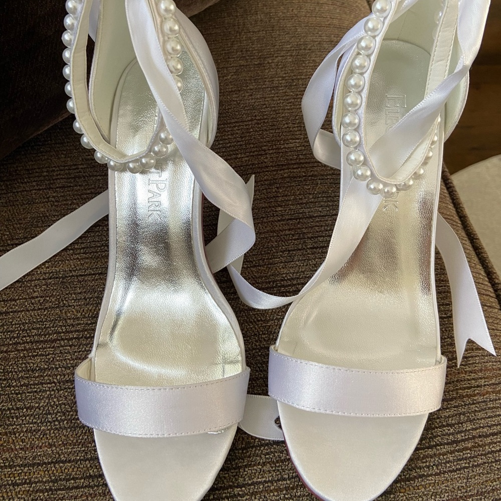 elegant Park brand heels